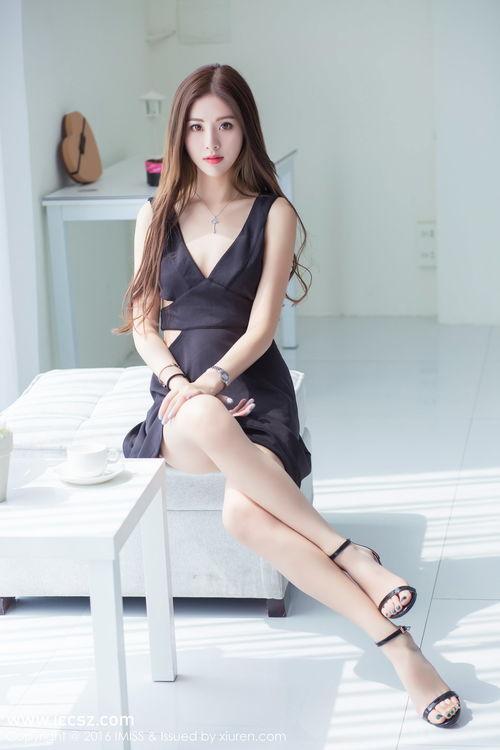 极品白领美女在线视频  第1张