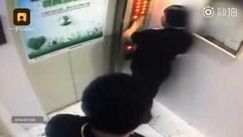 男生小便在线视频